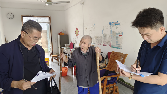 驻村队图片1_副本.png 驻村队图片1_副本.png