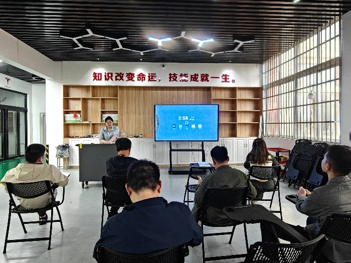 微信图片_20250926200637_132_340_副本.jpg 微信图片_20250926200637_132_340_副本.jpg