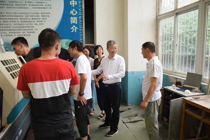 cdaab6d37d7c9979.jpg